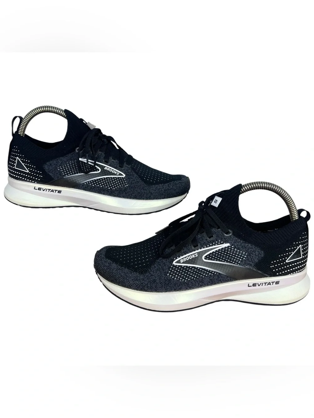 Brooks Levitate StealthFit 5 Womens Running Shoes Black Grey US Size 8